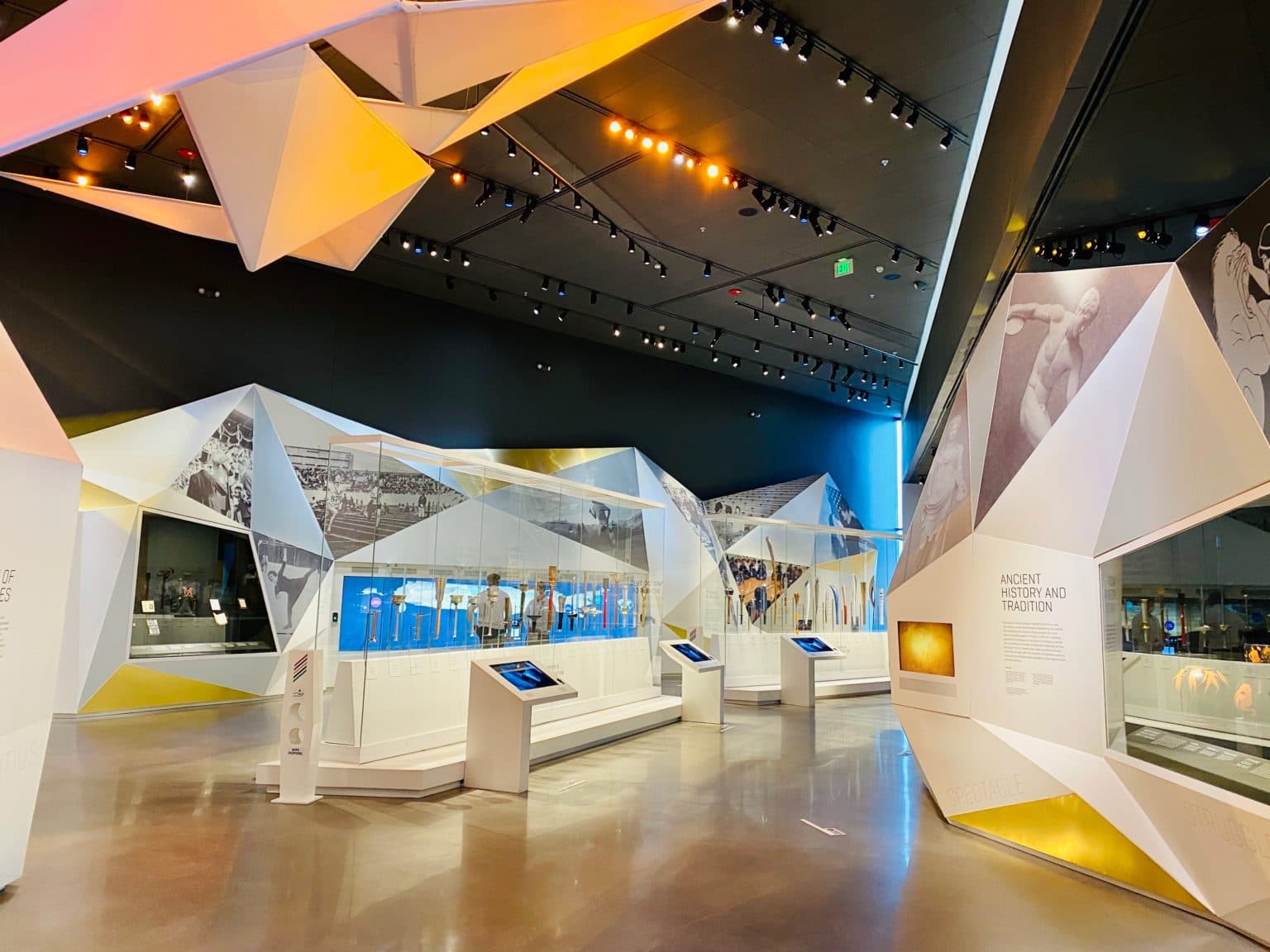 Gold Medal Food Tour + Museum Experience — image 10