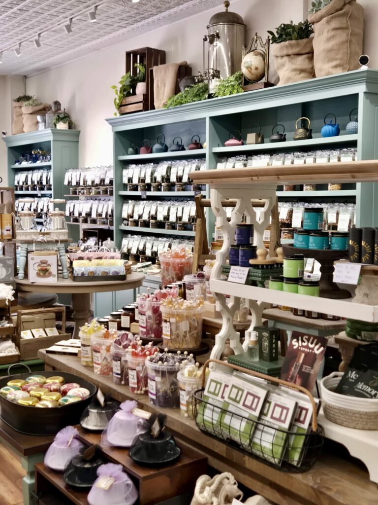 Manitou Tea Market